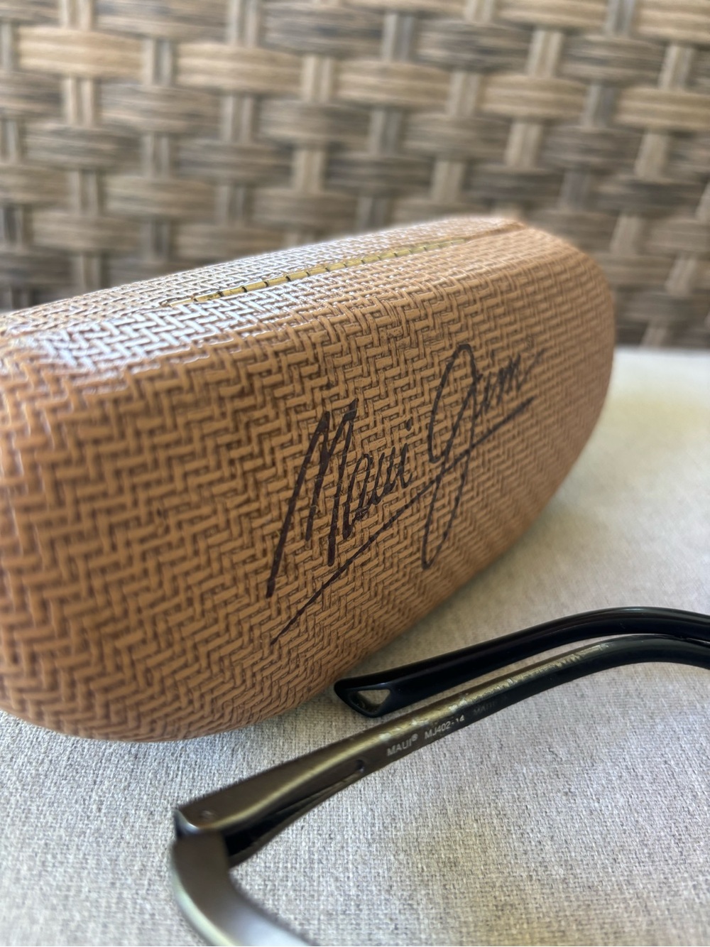 Maui Jim Bronze Frame Brown Gradient Lens Sunglasses - Picture 2 of 10